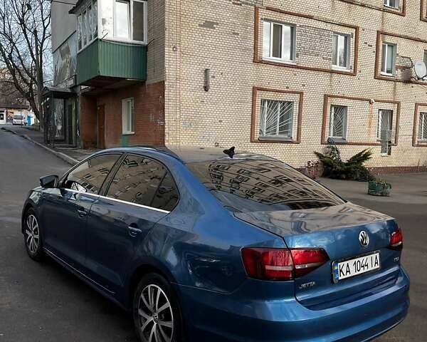 Синий Фольксваген Джетта, объемом двигателя 1.4 л и пробегом 211 тыс. км за 8700 $, фото 4 на Automoto.ua