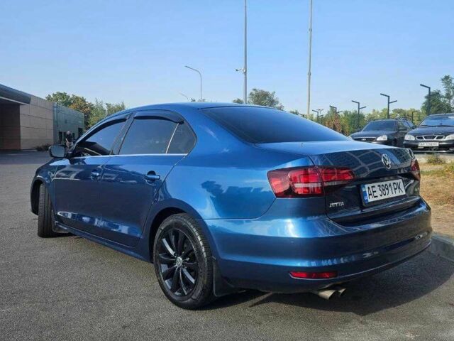 Фольксваген Джетта 2017 в Днепре (Днепропетровске) на Automoto.ua Синий Фольксваген Джетта, объемом двигателя 1.4 л и пробегом 85 тыс. км за 11500 $, фото 3 на Automoto.ua