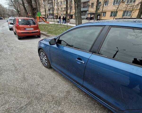Синий Фольксваген Джетта, объемом двигателя 1.4 л и пробегом 91 тыс. км за 12000 $, фото 6 на Automoto.ua