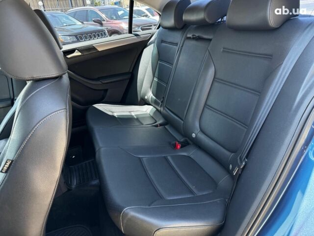 Синій Фольксваген Джетта, об'ємом двигуна 1.4 л та пробігом 93 тис. км за 11790 $, фото 22 на Automoto.ua