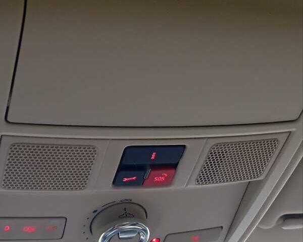 Синій Фольксваген Джетта, об'ємом двигуна 1.8 л та пробігом 85 тис. км за 12600 $, фото 17 на Automoto.ua