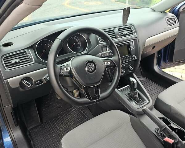 Синий Фольксваген Джетта, объемом двигателя 1.4 л и пробегом 187 тыс. км за 7999 $, фото 11 на Automoto.ua