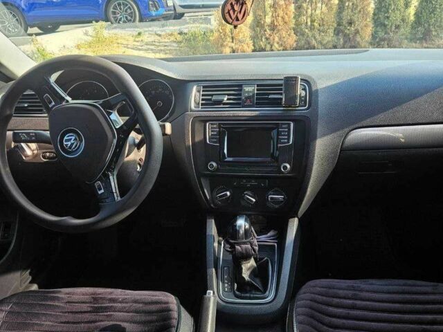 Фольксваген Джетта 2017 в Днепре (Днепропетровске) на Automoto.ua Синий Фольксваген Джетта, объемом двигателя 1.4 л и пробегом 85 тыс. км за 11500 $, фото 12 на Automoto.ua