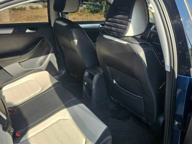 Фольксваген Джетта 2017 в Днепре (Днепропетровске) на Automoto.ua Синий Фольксваген Джетта, объемом двигателя 1.4 л и пробегом 85 тыс. км за 11500 $, фото 14 на Automoto.ua