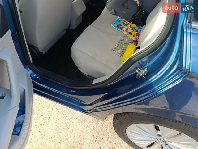 Синий Фольксваген Джетта, объемом двигателя 1.4 л и пробегом 115 тыс. км за 14000 $, фото 12 на Automoto.ua