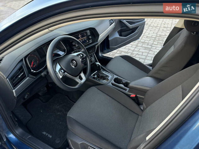 Синій Фольксваген Джетта, об'ємом двигуна 1.4 л та пробігом 160 тис. км за 12750 $, фото 35 на Automoto.ua