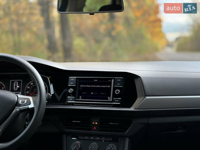 Синий Фольксваген Джетта, объемом двигателя 1.4 л и пробегом 88 тыс. км за 15000 $, фото 32 на Automoto.ua