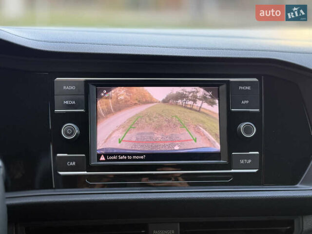 Синий Фольксваген Джетта, объемом двигателя 1.4 л и пробегом 88 тыс. км за 15000 $, фото 91 на Automoto.ua