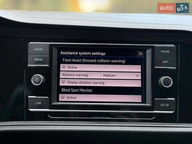 Синий Фольксваген Джетта, объемом двигателя 1.4 л и пробегом 88 тыс. км за 15000 $, фото 84 на Automoto.ua