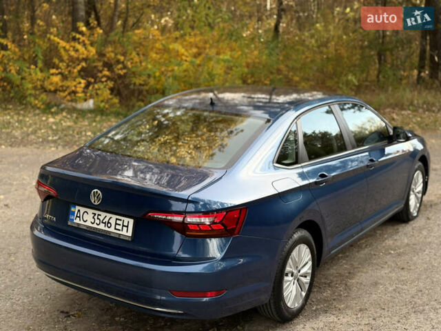 Синий Фольксваген Джетта, объемом двигателя 1.4 л и пробегом 88 тыс. км за 15000 $, фото 58 на Automoto.ua