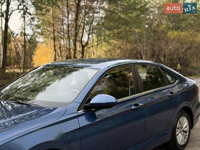 Синий Фольксваген Джетта, объемом двигателя 1.4 л и пробегом 88 тыс. км за 15000 $, фото 66 на Automoto.ua