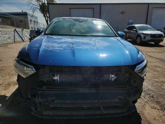 Синий Фольксваген Джетта, объемом двигателя 1.4 л и пробегом 50 тыс. км за 3500 $, фото 1 на Automoto.ua