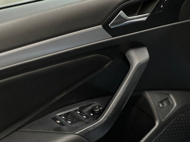 Синий Фольксваген Джетта, объемом двигателя 1.4 л и пробегом 99 тыс. км за 13600 $, фото 6 на Automoto.ua