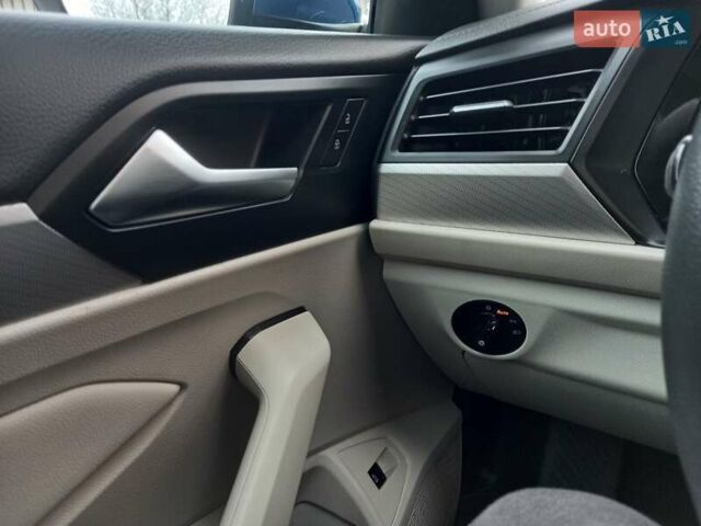 Синий Фольксваген Джетта, объемом двигателя 1.4 л и пробегом 156 тыс. км за 12800 $, фото 39 на Automoto.ua