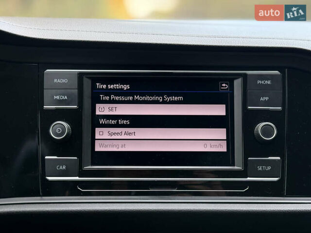 Синий Фольксваген Джетта, объемом двигателя 1.4 л и пробегом 88 тыс. км за 15000 $, фото 83 на Automoto.ua