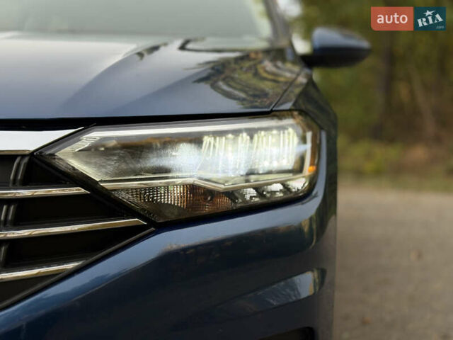 Синий Фольксваген Джетта, объемом двигателя 1.4 л и пробегом 88 тыс. км за 15000 $, фото 65 на Automoto.ua