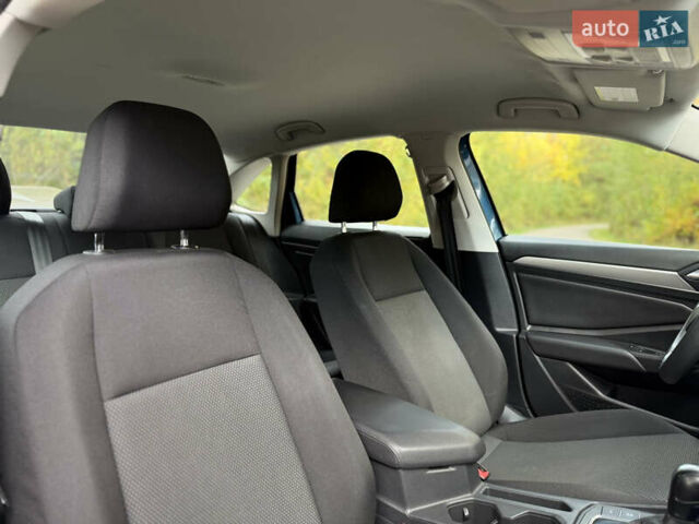 Синий Фольксваген Джетта, объемом двигателя 1.4 л и пробегом 88 тыс. км за 15000 $, фото 28 на Automoto.ua