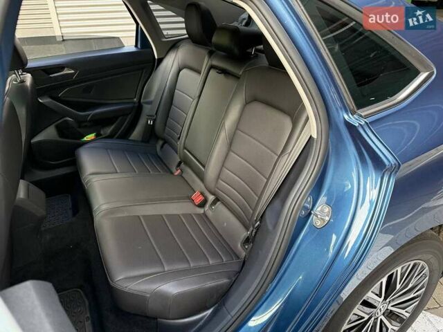 Фольксваген Джетта 2020 в Киеве на Automoto.ua Синий Фольксваген Джетта, объемом двигателя 1.4 л и пробегом 69 тыс. км за 15490 $, фото 11 на Automoto.ua