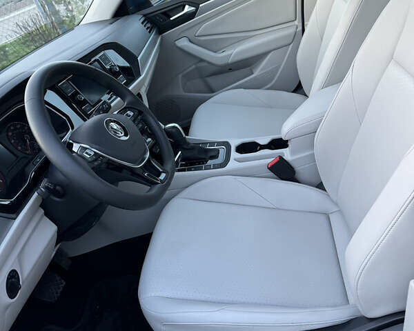 Синий Фольксваген Джетта, объемом двигателя 1.4 л и пробегом 75 тыс. км за 17500 $, фото 21 на Automoto.ua