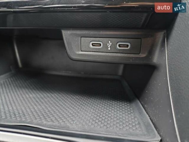 Синий Фольксваген Джетта, объемом двигателя 1.5 л и пробегом 67 тыс. км за 19700 $, фото 24 на Automoto.ua