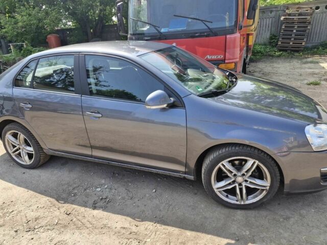 Зелений Фольксваген Джетта, об'ємом двигуна 0 л та пробігом 235 тис. км за 5450 $, фото 7 на Automoto.ua