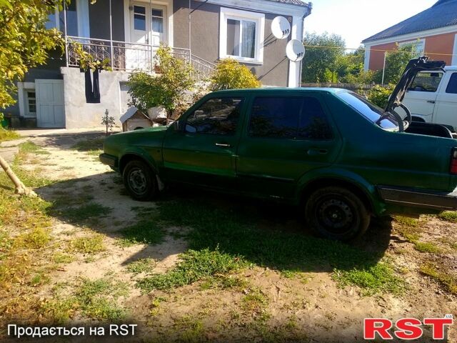 Зеленый Фольксваген Джетта, объемом двигателя 1.6 л и пробегом 300 тыс. км за 650 $, фото 2 на Automoto.ua