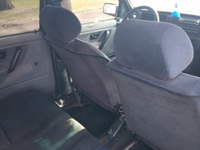 Зелений Фольксваген Джетта, об'ємом двигуна 1.8 л та пробігом 3 тис. км за 1100 $, фото 7 на Automoto.ua