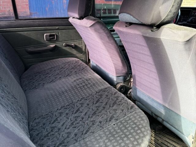 Зеленый Фольксваген Джетта, объемом двигателя 1.3 л и пробегом 180 тыс. км за 547 $, фото 7 на Automoto.ua