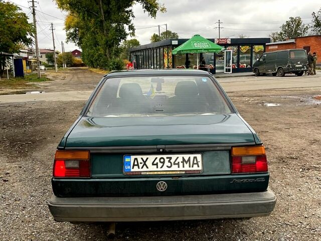 Зелений Фольксваген Джетта, об'ємом двигуна 1.3 л та пробігом 300 тис. км за 750 $, фото 2 на Automoto.ua