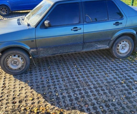 Зеленый Фольксваген Джетта, объемом двигателя 1.6 л и пробегом 100 тыс. км за 905 $, фото 3 на Automoto.ua