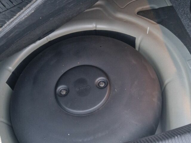 Зеленый Фольксваген Джетта, объемом двигателя 1.6 л и пробегом 178 тыс. км за 6200 $, фото 4 на Automoto.ua