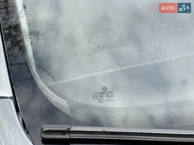 Фольксваген Джетта 2007 в Жовкве на Automoto.ua Зеленый Фольксваген Джетта, объемом двигателя 1.9 л и пробегом 280 тыс. км за 4750 $, фото 4 на Automoto.ua