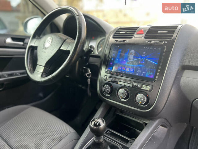 Фольксваген Джетта 2007 в Жовкве на Automoto.ua Зеленый Фольксваген Джетта, объемом двигателя 1.9 л и пробегом 280 тыс. км за 4750 $, фото 30 на Automoto.ua