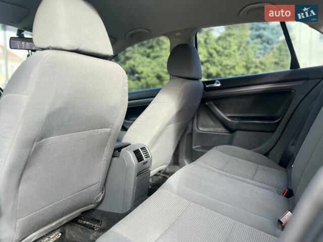 Фольксваген Джетта 2007 в Жовкве на Automoto.ua Зеленый Фольксваген Джетта, объемом двигателя 1.9 л и пробегом 280 тыс. км за 4750 $, фото 43 на Automoto.ua