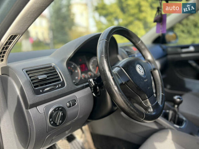 Фольксваген Джетта 2007 в Жовкве на Automoto.ua Зеленый Фольксваген Джетта, объемом двигателя 1.9 л и пробегом 280 тыс. км за 4750 $, фото 26 на Automoto.ua