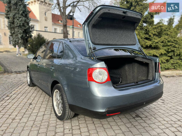 Фольксваген Джетта 2007 в Жовкве на Automoto.ua Зеленый Фольксваген Джетта, объемом двигателя 1.9 л и пробегом 280 тыс. км за 4750 $, фото 19 на Automoto.ua