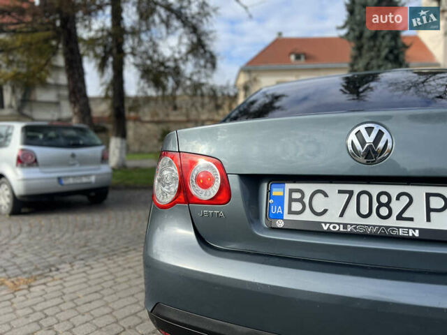 Фольксваген Джетта 2007 в Жовкве на Automoto.ua Зеленый Фольксваген Джетта, объемом двигателя 1.9 л и пробегом 280 тыс. км за 4750 $, фото 15 на Automoto.ua