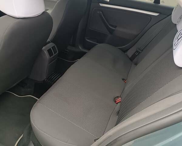 Зеленый Фольксваген Джетта, объемом двигателя 1.4 л и пробегом 269 тыс. км за 5500 $, фото 1 на Automoto.ua