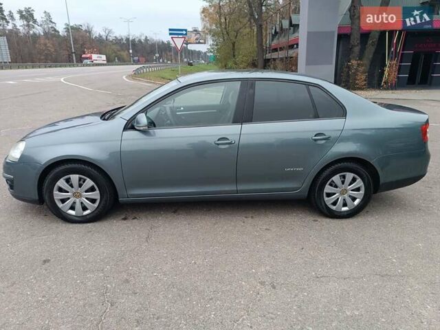 Зеленый Фольксваген Джетта, объемом двигателя 1.4 л и пробегом 269 тыс. км за 5500 $, фото 5 на Automoto.ua