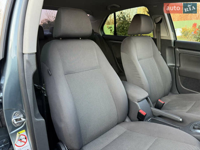 Зеленый Фольксваген Джетта, объемом двигателя 1.9 л и пробегом 224 тыс. км за 7200 $, фото 5 на Automoto.ua