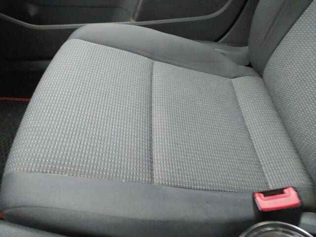 Зеленый Фольксваген Джетта, объемом двигателя 1.6 л и пробегом 380 тыс. км за 6000 $, фото 1 на Automoto.ua