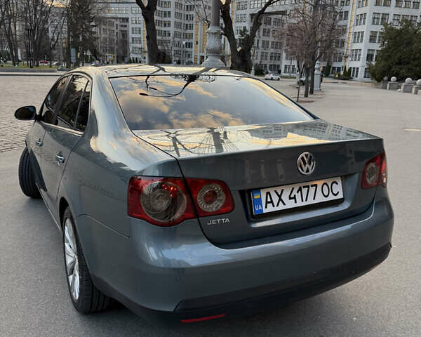 Зеленый Фольксваген Джетта, объемом двигателя 1.6 л и пробегом 226 тыс. км за 7400 $, фото 7 на Automoto.ua