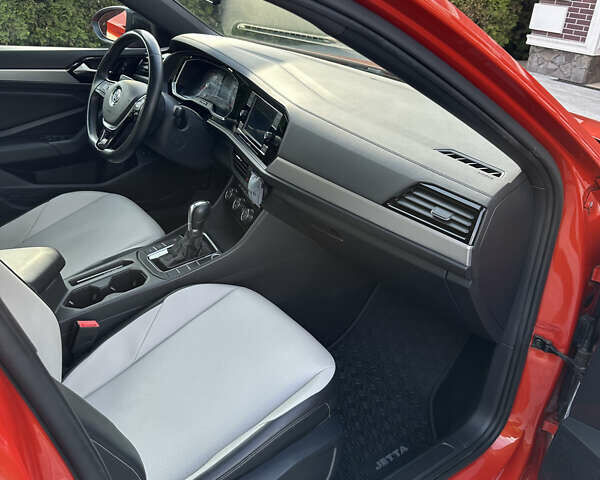 Фольксваген Джетта 2018 в Киеве на Automoto.ua Оранжевый Фольксваген Джетта, объемом двигателя 1.4 л и пробегом 87 тыс. км за 16700 $, фото 38 на Automoto.ua