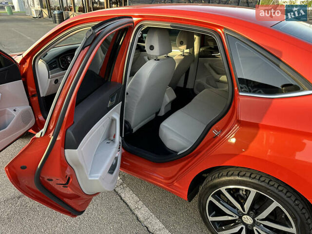 Оранжевый Фольксваген Джетта, объемом двигателя 1.4 л и пробегом 72 тыс. км за 16500 $, фото 22 на Automoto.ua