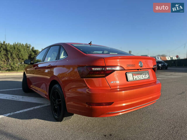 Оранжевый Фольксваген Джетта, объемом двигателя 1.4 л и пробегом 140 тыс. км за 10899 $, фото 5 на Automoto.ua