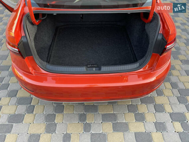 Помаранчевий Фольксваген Джетта, об'ємом двигуна 1.4 л та пробігом 92 тис. км за 14800 $, фото 26 на Automoto.ua