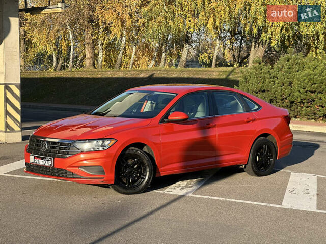 Оранжевый Фольксваген Джетта, объемом двигателя 1.4 л и пробегом 140 тыс. км за 10899 $, фото 2 на Automoto.ua