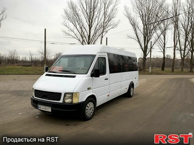 Білий Фольксваген ЛТ, об'ємом двигуна 2.5 л та пробігом 0 тис. км за 9000 $, фото 1 на Automoto.ua