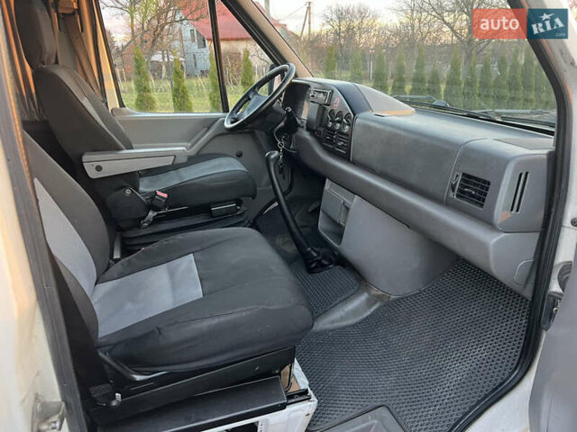 Белый Фольксваген ЛТ, объемом двигателя 2.46 л и пробегом 653 тыс. км за 11499 $, фото 14 на Automoto.ua