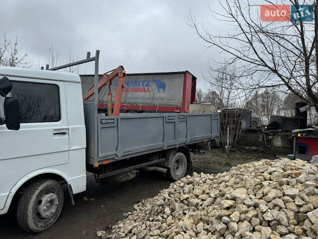 Белый Фольксваген ЛТ, объемом двигателя 2.5 л и пробегом 300 тыс. км за 3999 $, фото 8 на Automoto.ua